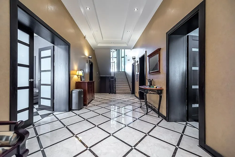 Отель Whippet House Киев