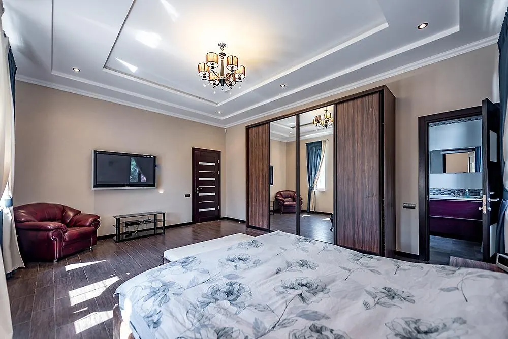 Отель Whippet House Киев Украина