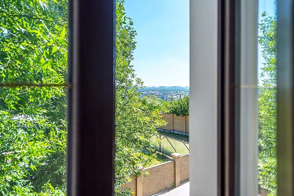 Отель Whippet House Киев